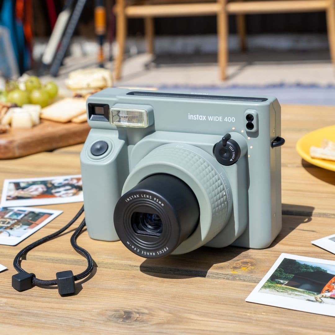 Instax Wide 400 — image 1